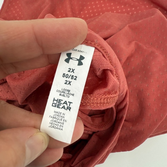 Under Armour Top Women 2X Pink Coral Loose Fit Heatgear Open Back Lightweight - Picture 7 of 11